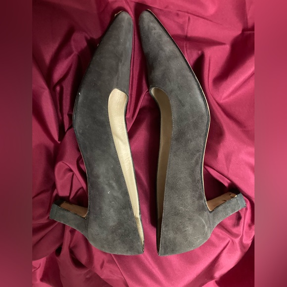 MANOLO BLAHNIK Suede Pumps 37.5 Dark Taupe EUC - Picture 11 of 12